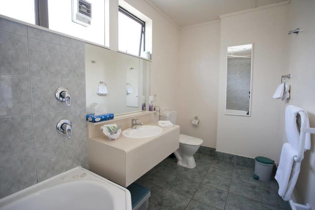 Legends Motel Palmerston North Zewnętrze zdjęcie